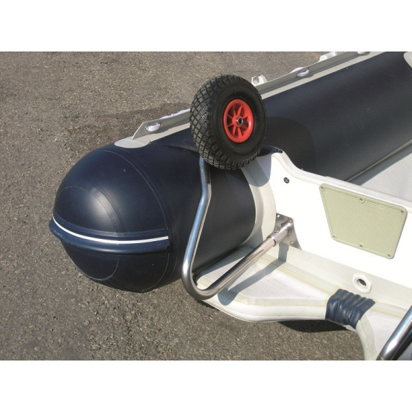 Couple stern wheels for rubber boats with flaps 2