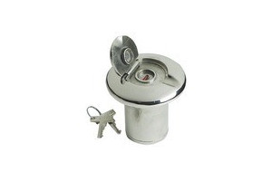 Deck plugs water / fuel
